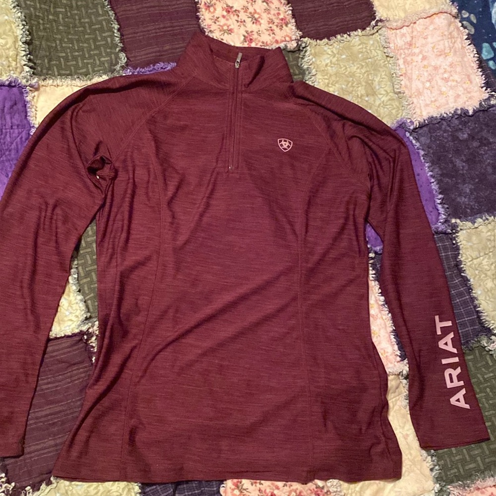 Ariat Women's Long Sleeve 1/4 Zip Top in Burgundy